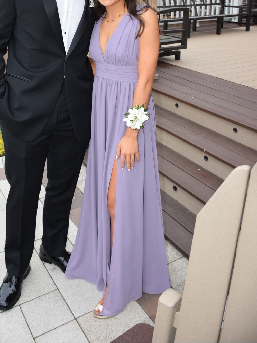 Lulu’s Lilac V-Neck Chiffon Evening Dress